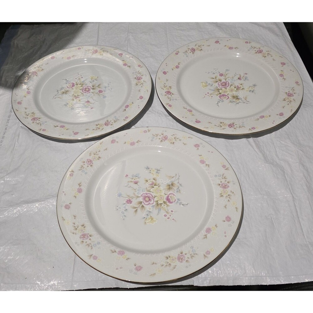 3 Vintage Crescent Fine China -Jie Pai  Floral